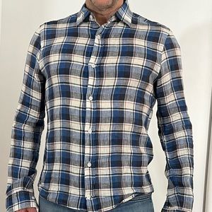 Men’s plaid linen button down